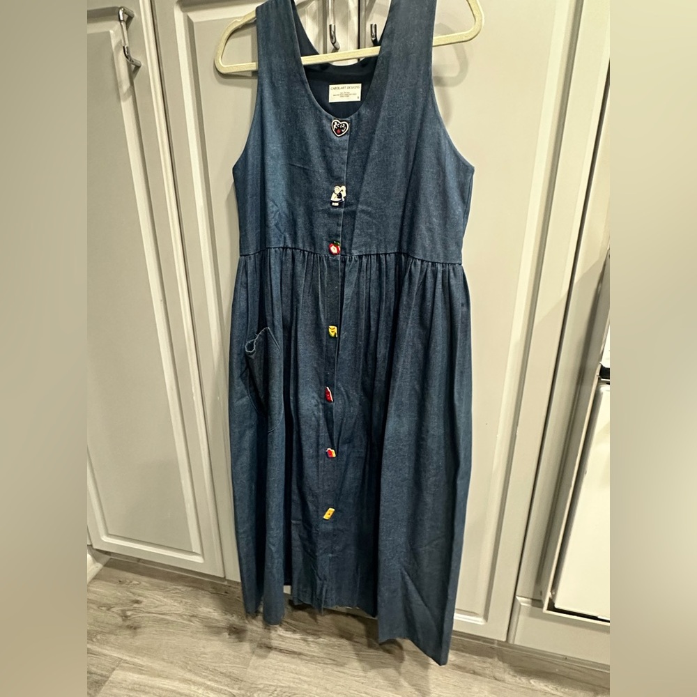 CAROLART DESIGN Denim Sleeveless Dress with Decorative Buttons Sz S